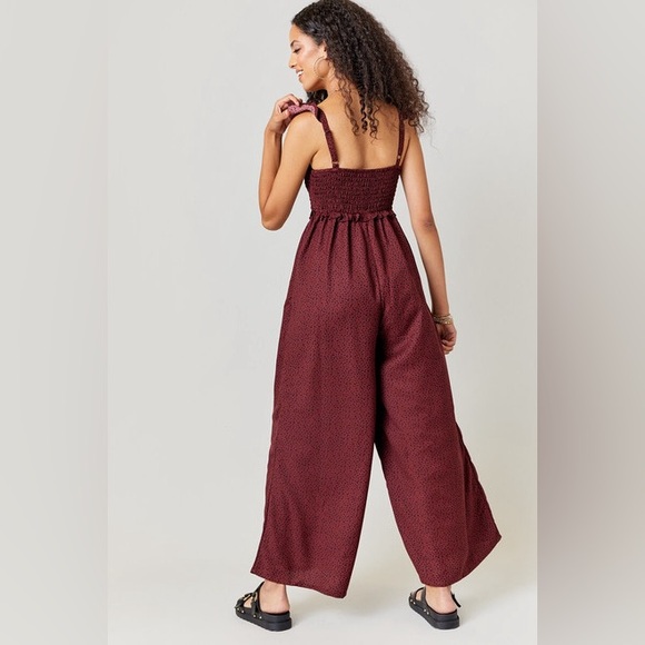 Francesca’s Mi Amor Becca Ruffle Strap Jumpsuit - XS, Burgundy Red/Black Print - Picture 3 of 10